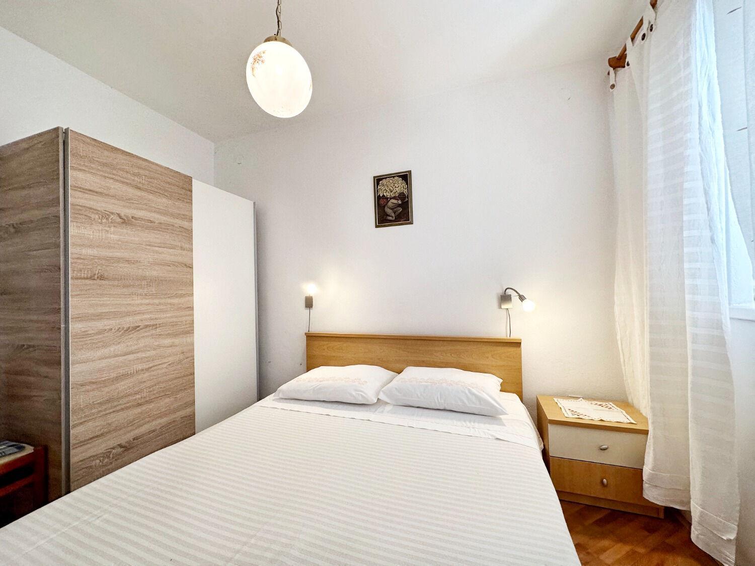 Apartments Mihaela Трогир Екстериор снимка