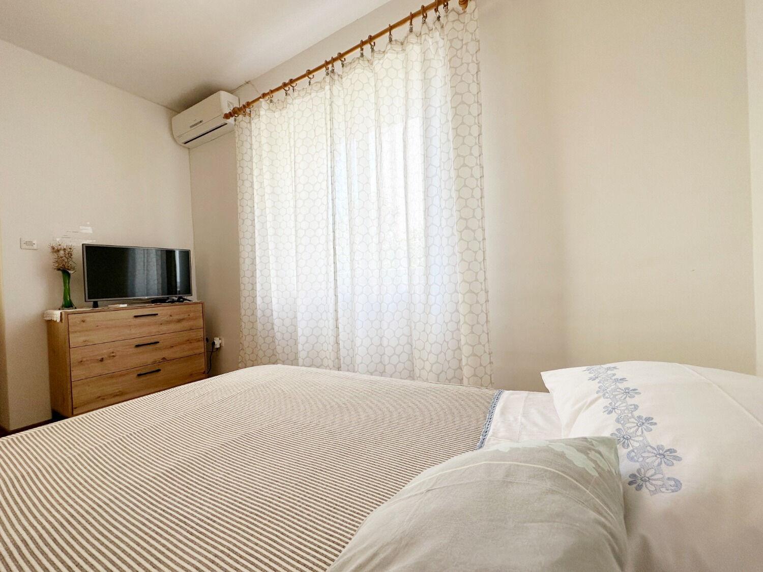 Apartments Mihaela Трогир Екстериор снимка