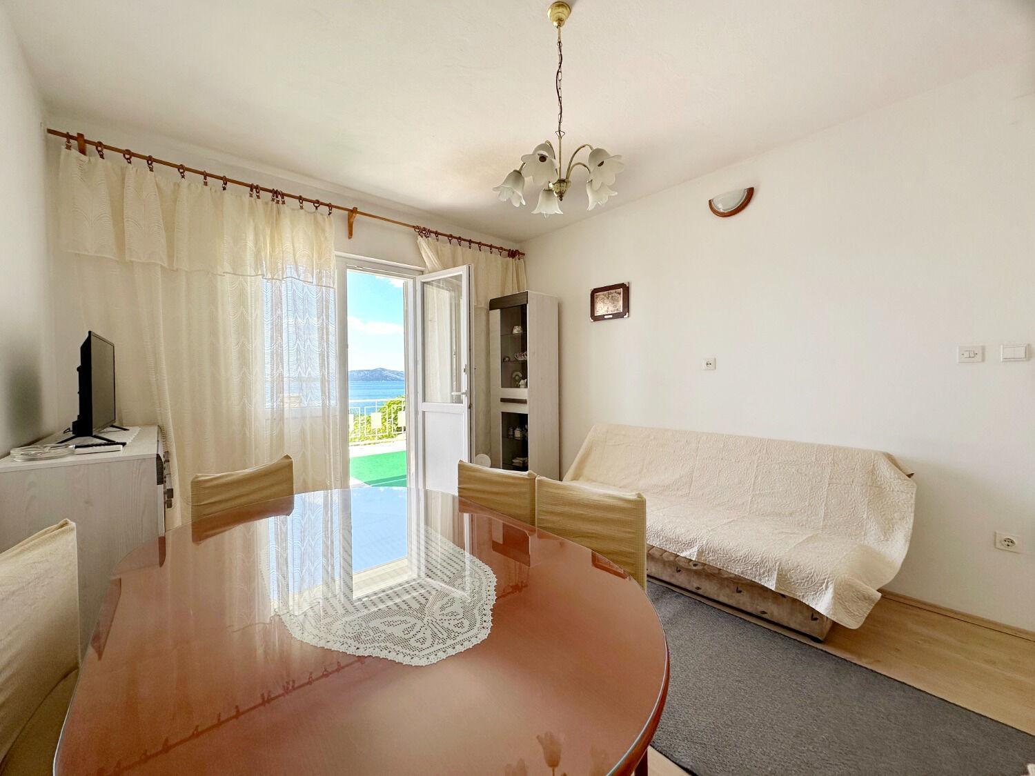 Apartments Mihaela Трогир Екстериор снимка