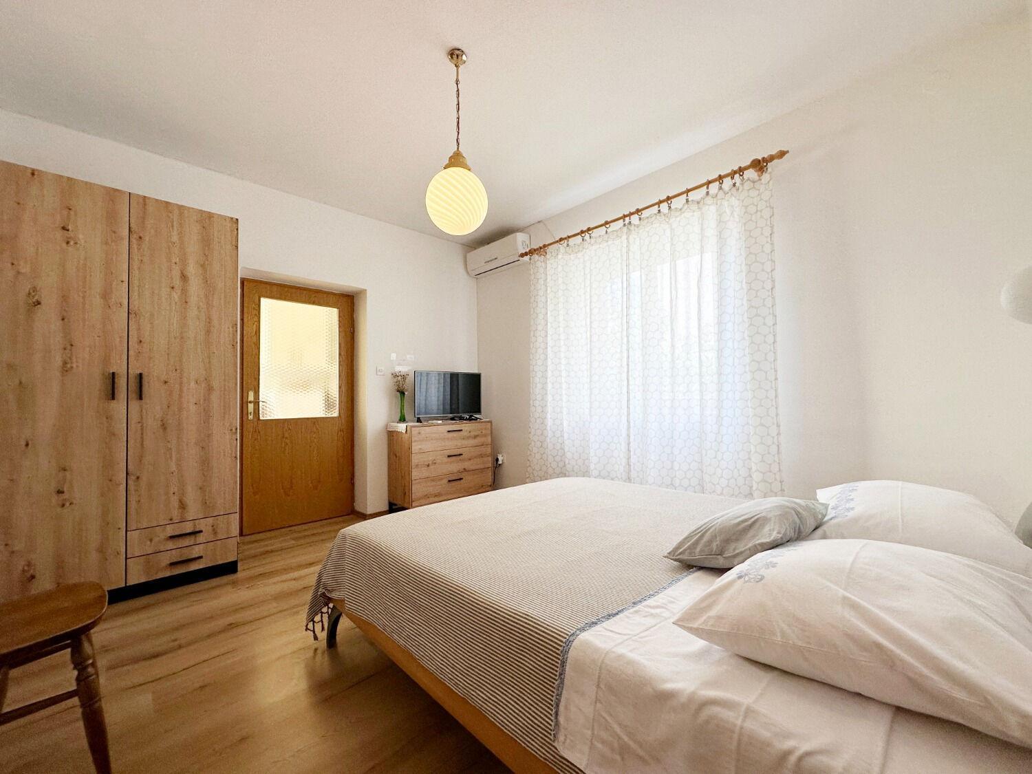 Apartments Mihaela Трогир Екстериор снимка