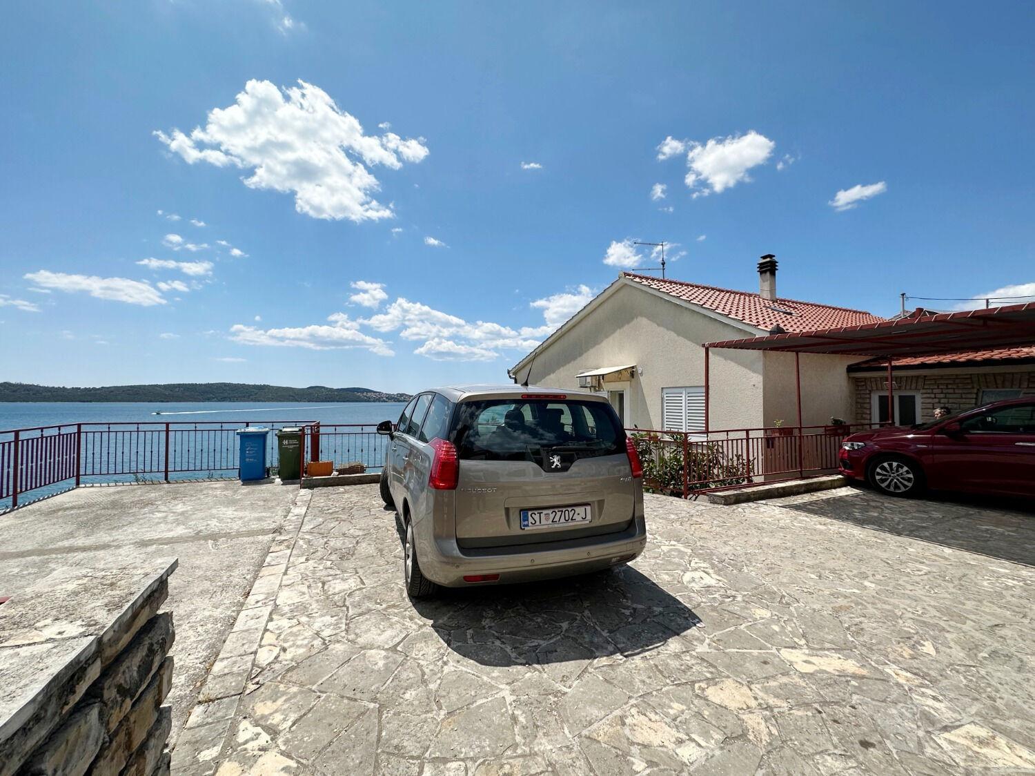Apartments Mihaela Трогир Екстериор снимка